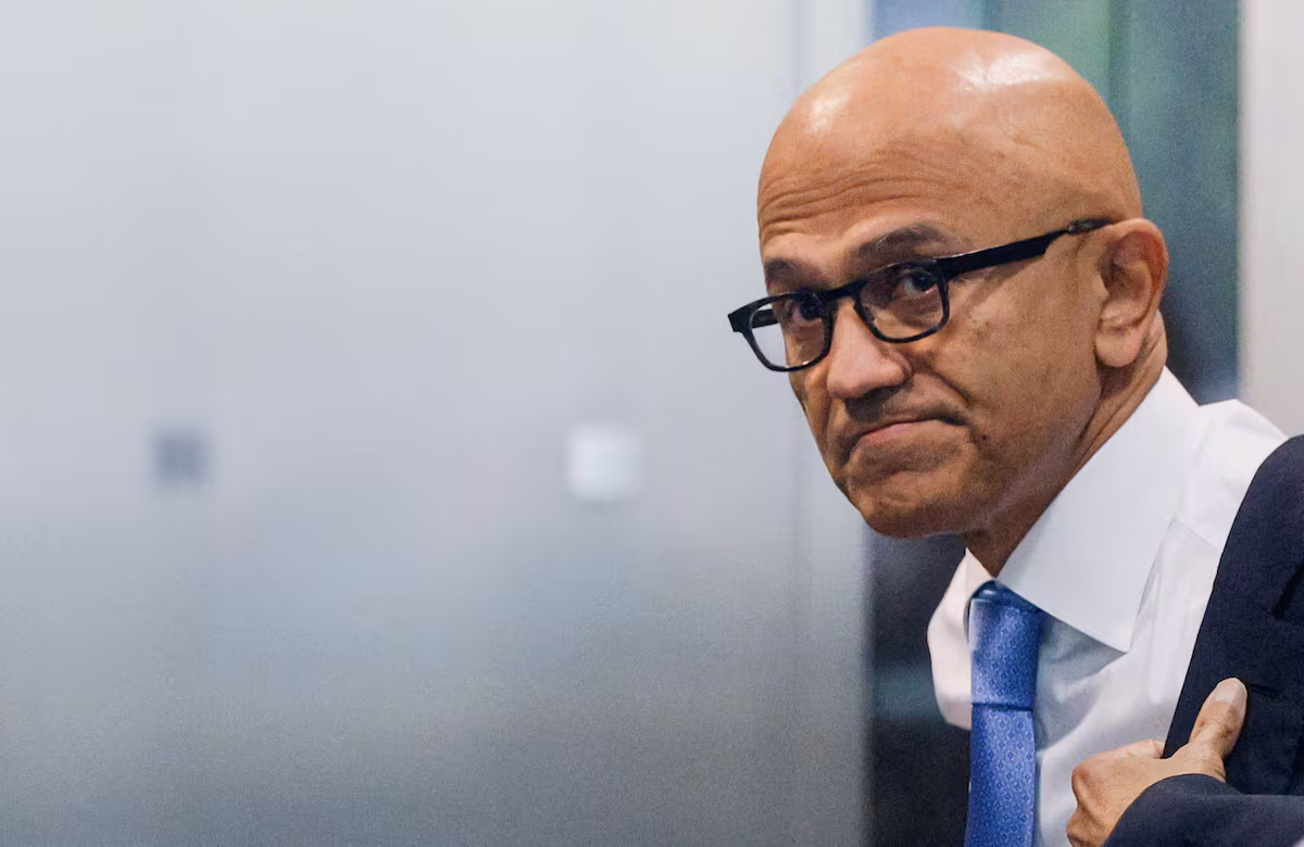 El CEO de Microsoft defiende el ‘riesgo’ que asumió al invertir en OpenAI | Tecnología