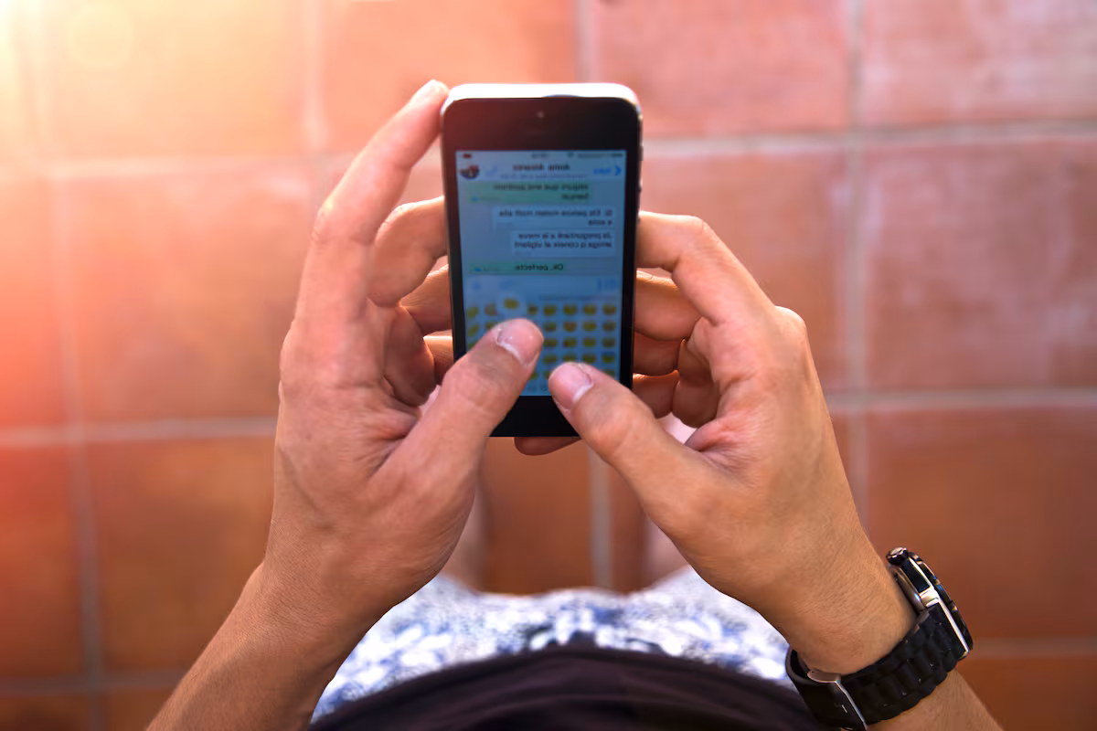 Cómo evitar que WhatsApp te quite el tiempo (sin dejar de usarlo) | Tu tecnología | País