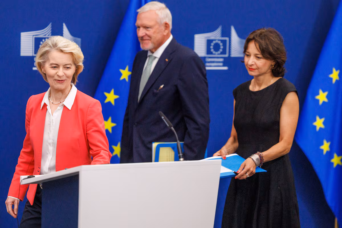 Von der Leyen aboga por restringir el acceso a redes sociales y servicios digitales a menores de 13 años | Tecnología
